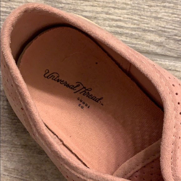 Blush pink Universal Thread suede sneakers - Picture 2 of 4